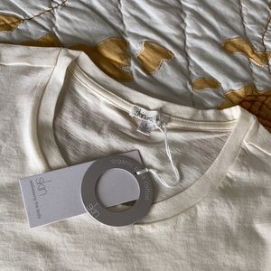 NEW Skin Organic Carly Tee, Butter Cream in Women’s Medium
